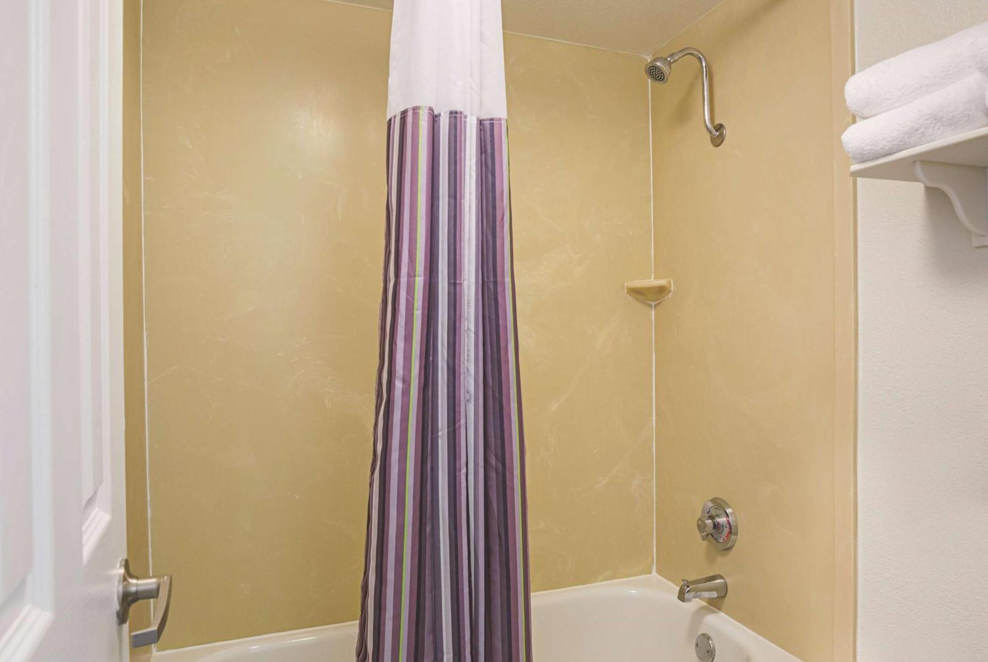 Double Room Two Double Beds Ocean View Non-Smoking