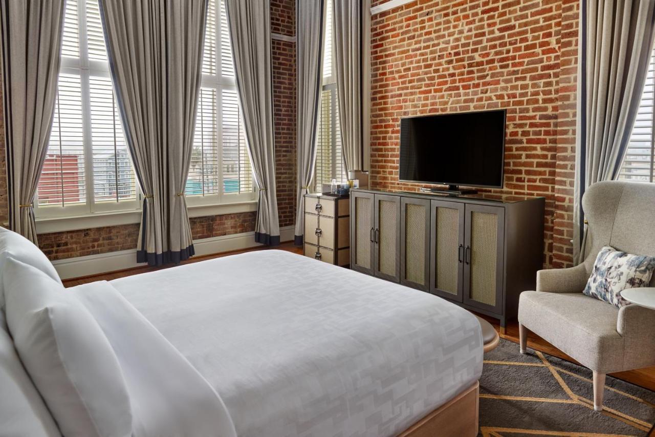 Tremont King Suite 1 Bedroom Suite 1 King Sofa bed Mobility & Hearing Accessible w or Roll Shower