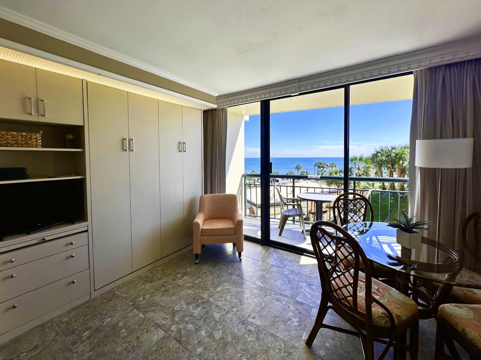 Studio Ocean View