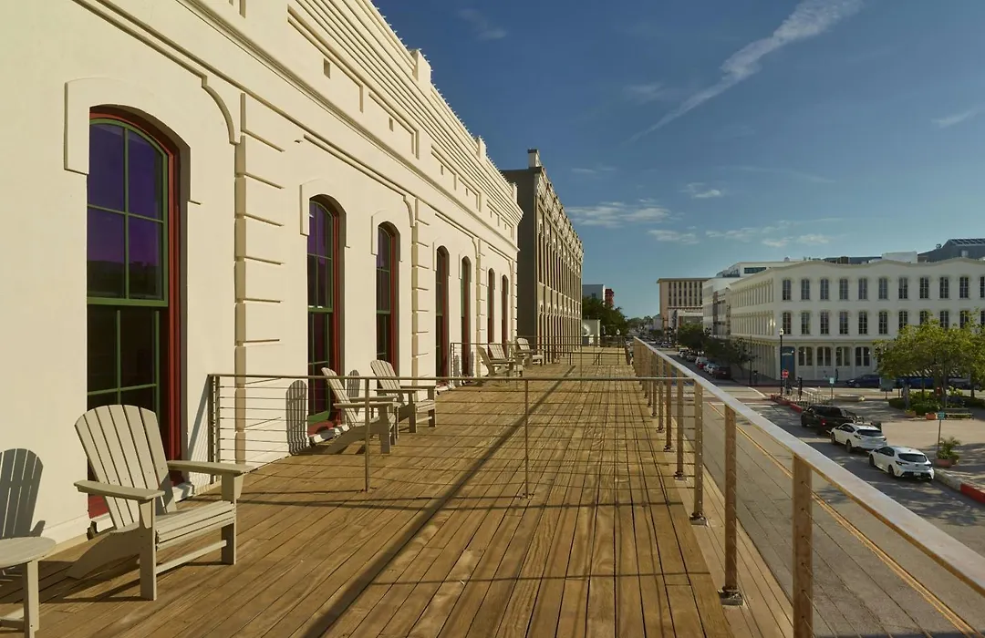 The Tremont House, Galveston, A Tribute Portfolio Hotel-1