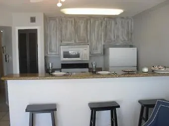 Maravilla Condos-1