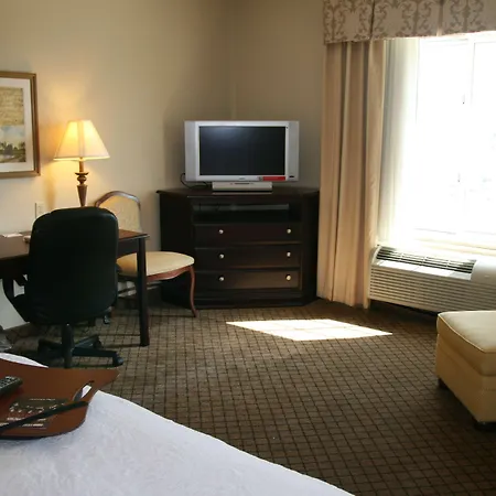 Hampton Inn & Suites Galveston-2