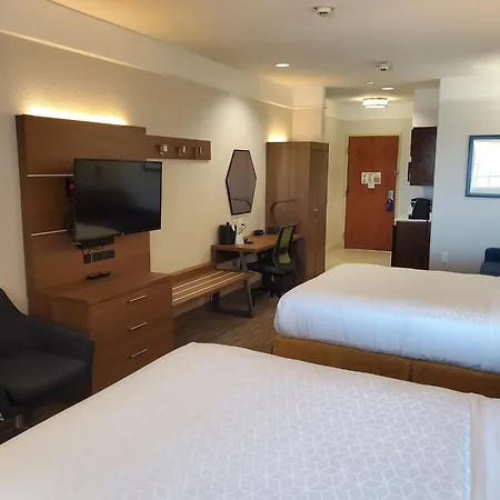 Holiday Inn Express & Suites Galveston West-Seawall By Ihg-3