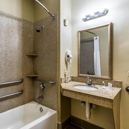 Comfort Suites Galveston Cruise Port Area - Beachside-2