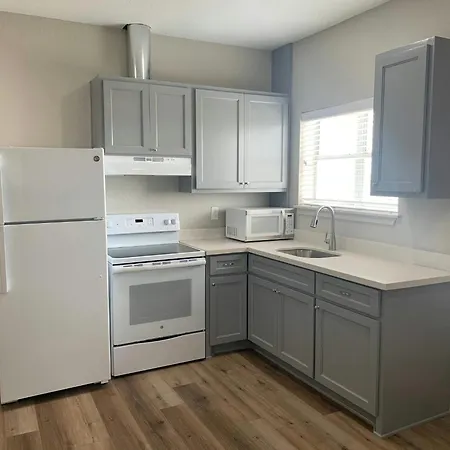 Red Roof Inn Plus + Galveston - Beachfront-2