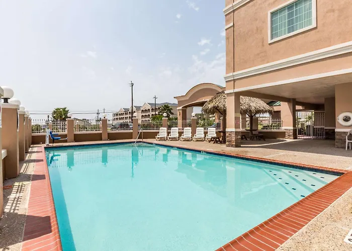 Hotels in GalvestonBaymont By Wyndham