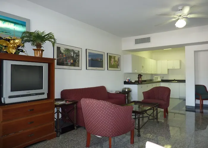 Island Inn By Oyo Galveston Beach, Tx